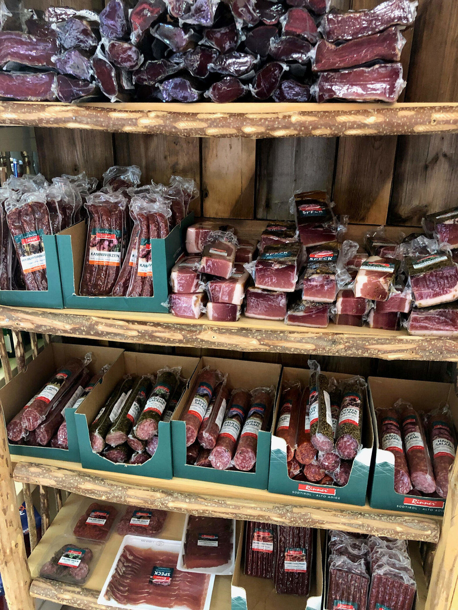 regionale Fleischspezialitäten im Sparmarkt Achenkirch